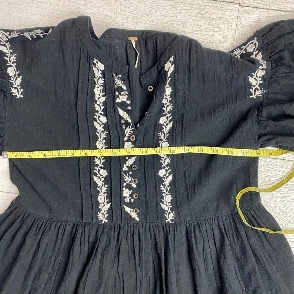 Free People Santiago Dress black white embroidered size XS